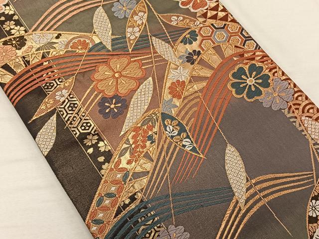 平和屋着物◎両面　全通柄袋帯　唐織　立波舞花文　金糸　正絹　逸品　CAAT8938qv_画像2