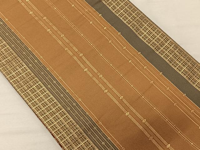 平和屋着物◎両面　全通柄袋帯　唐織　立波舞花文　金糸　正絹　逸品　CAAT8938qv_画像3