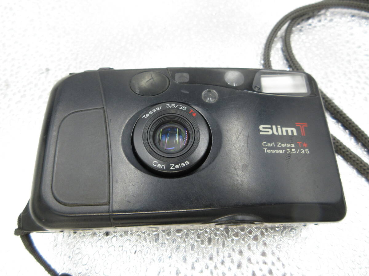 完動　京セラ KYOCERA Slim T スリムT ブラック Carl Zeiss T* 35mm f3.5 フィルムカメラ