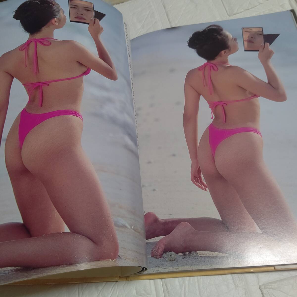 初版 金子恵実寫真集 失楽園 ポピンズ Tバック ハイレグ グラビア アイドル 水著 ビキニ 下著　