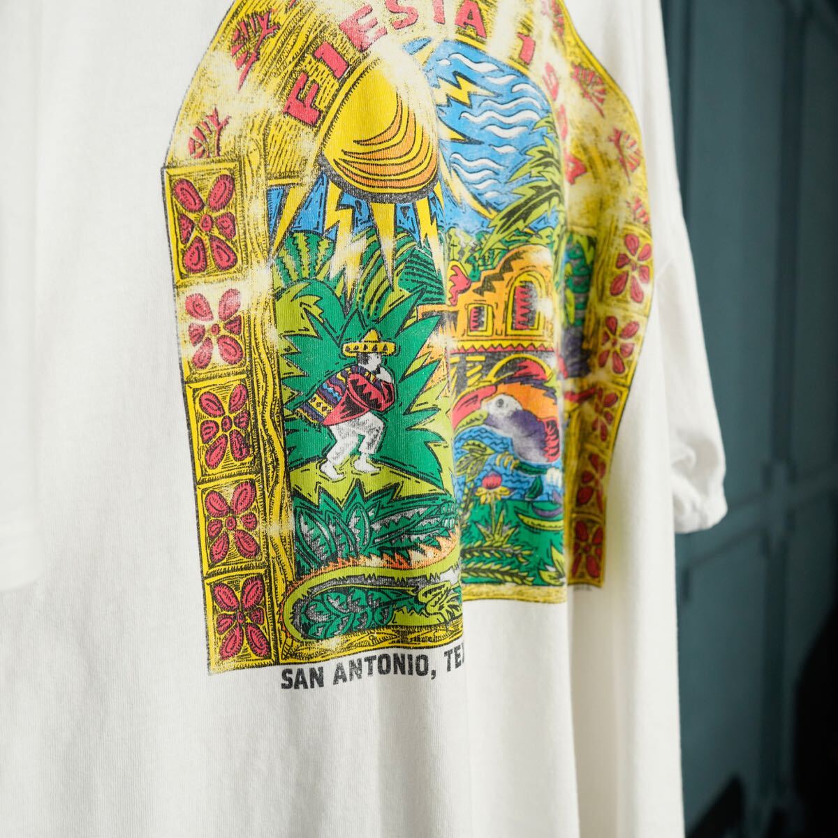 90's USA VINTAGE DELTA SAN ANTONIO FIESTA TEXAS 1994 PRINT DESIGN T SHIRT/90年代アメリカ古着プリントデザインTシャツ_画像8