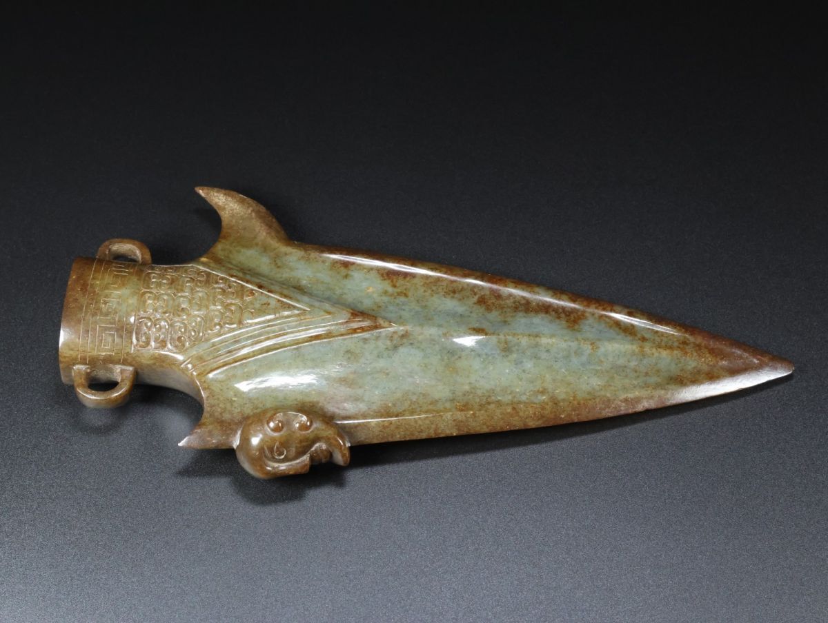 漢代 玉剣飾-剣格 古玉和田玉 中国美術装身具 骨董工芸品収蔵品 漢代 玉剣飾-剣格 古玉和田玉 中国美術装身具 骨董工芸品