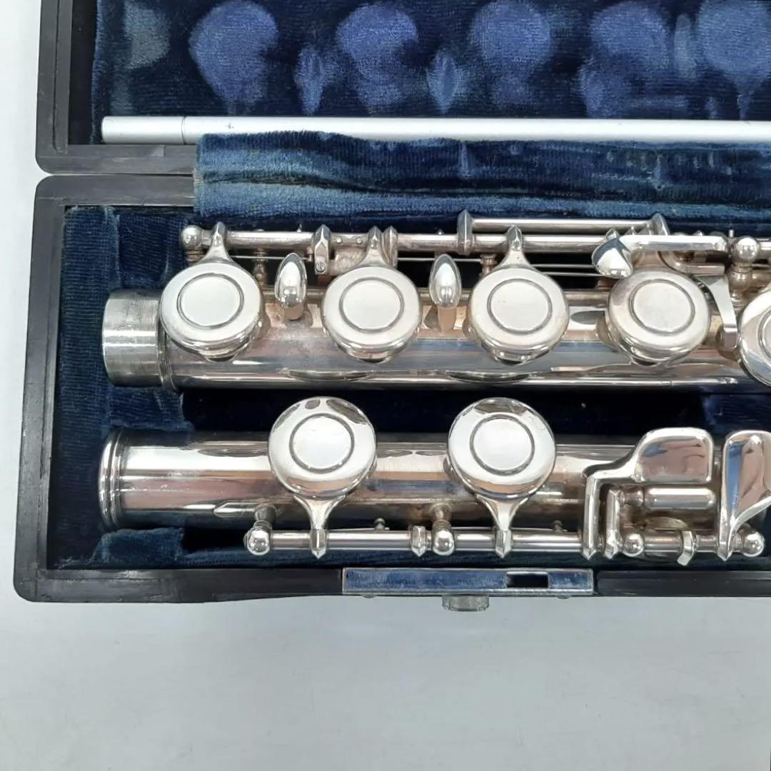 YAMAHA フルート YFL-31 Eメカ ハードケース付き YAMAHA フルート YFL-31 Eメカ ハードケース付き YAMAHA ヤマハ