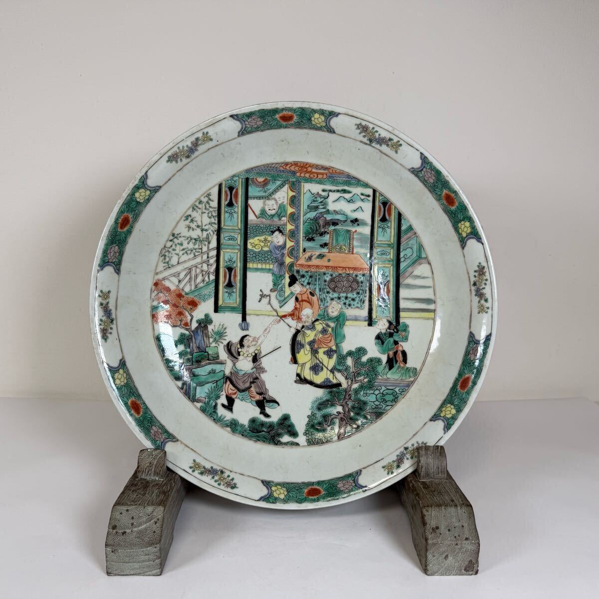 中国 美しい陶磁器 古美術 骨董品 美術 中国美術 中国古玩 時代物 置物 X-中国古美術 時代物 飾り皿 皿 色絵 人物図 唐物 陶磁器 中国