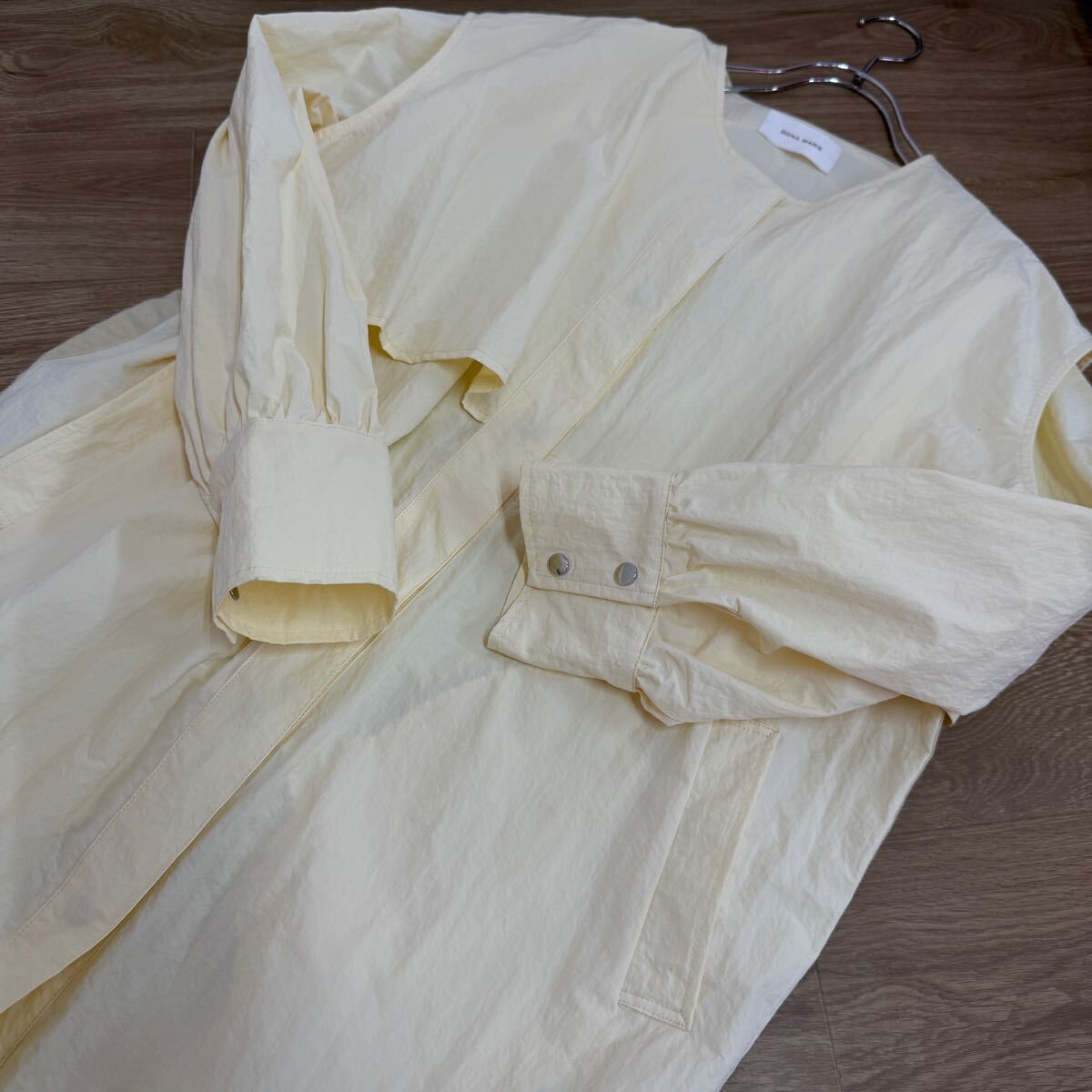 donamarie ドナマリー トレンチコート サイドライン ナイロン サイズ38 アイボリー 長袖_画像5