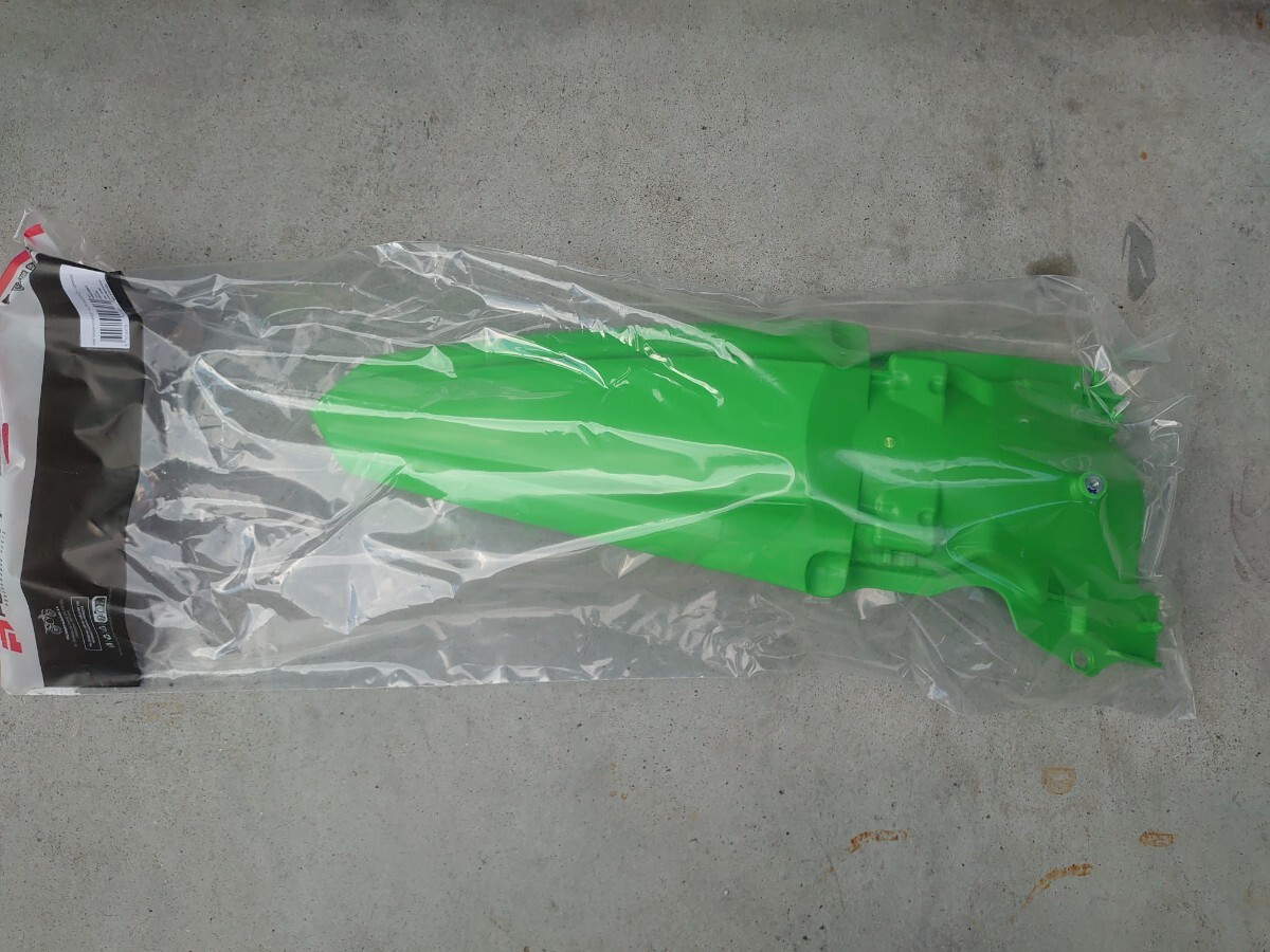 KX250,450用リアフェンダー新品、未使用