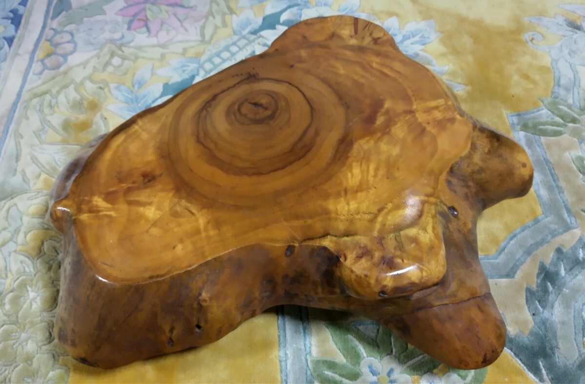 木目が美しい木工芸品】木製飾り玉(木球)、台座 花台 置物台 中古