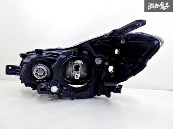 【破損無し!】スバル純正 GP2 GP3 インプレッサスポーツ 前期 HID ヘッドライト ヘッドランプ 右 右側 運転席側 STANLEY P9932 棚44C_画像6