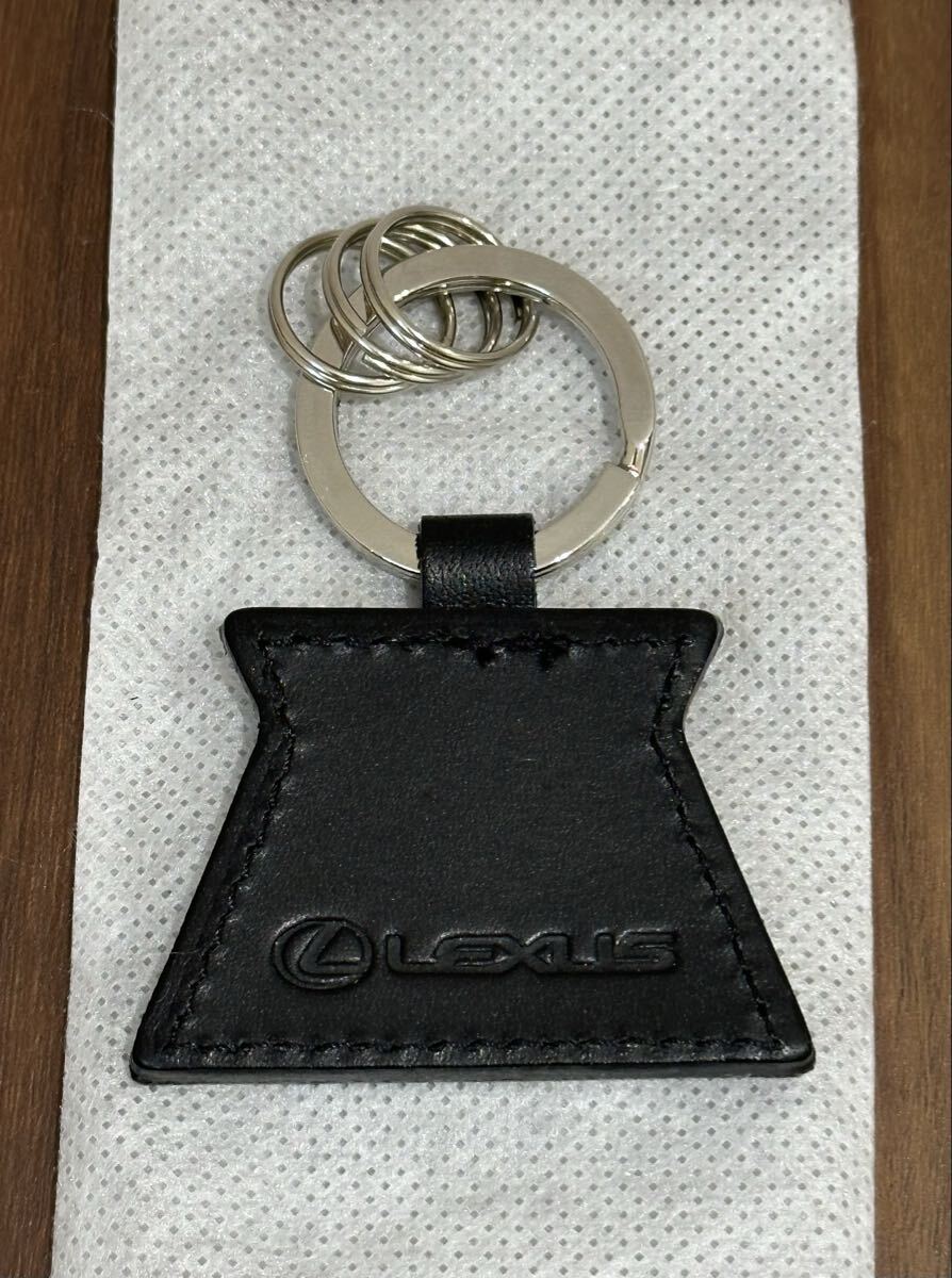レクサス 純正 キーホルダー(レクサスマーク) クロコ調 希少_画像3