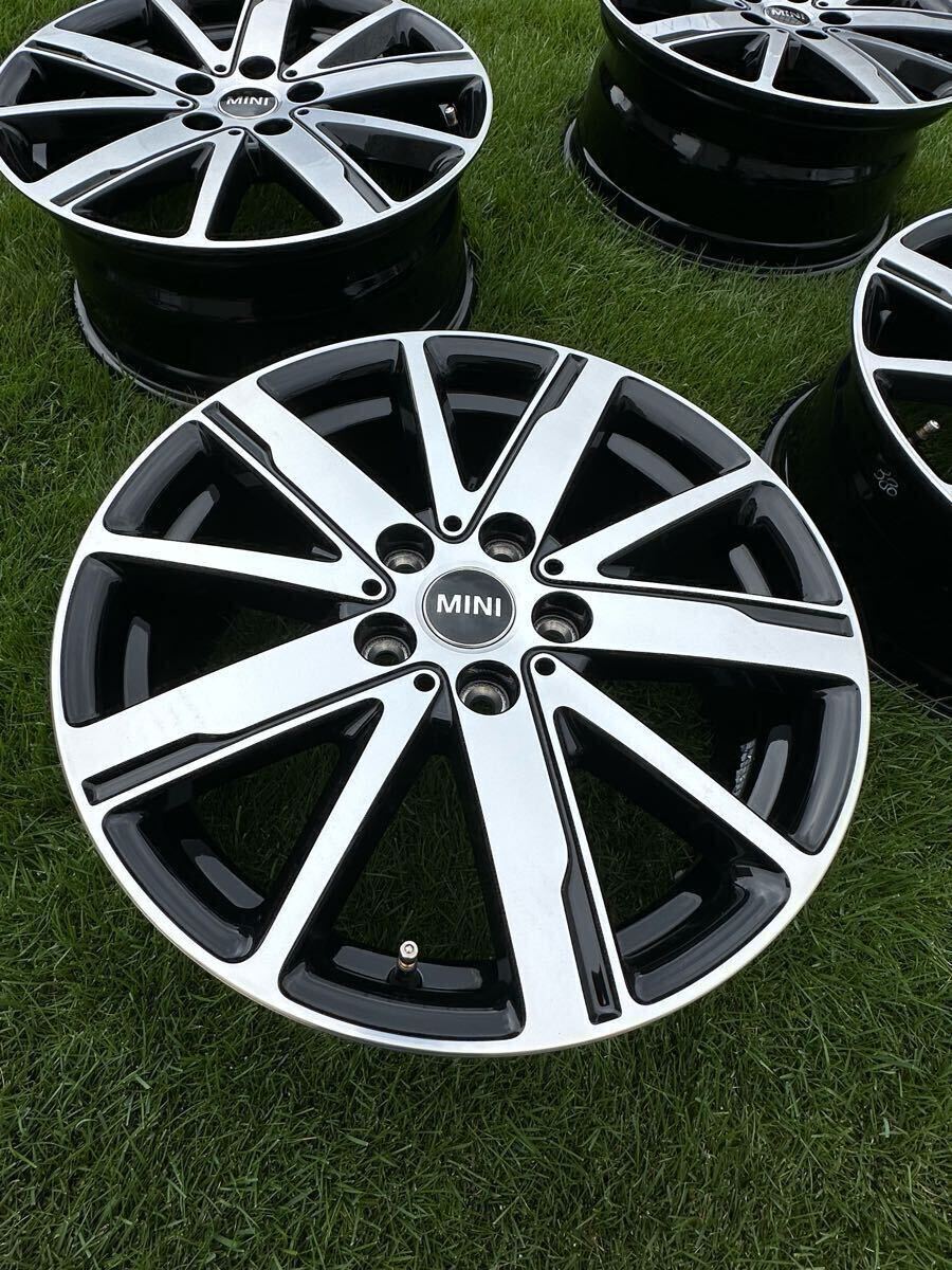 MINIクーパー 特別仕様車 SHADOW EDITION(シャドーエディション) ホイール シザースポーク2トーン 17インチ ミニ_画像2