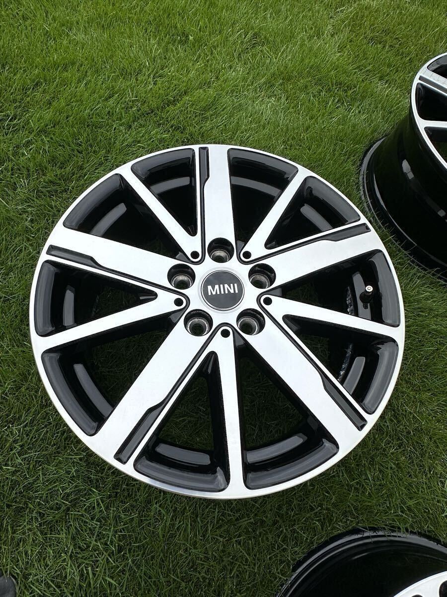 MINIクーパー 特別仕様車 SHADOW EDITION(シャドーエディション) ホイール シザースポーク2トーン 17インチ ミニ_画像4