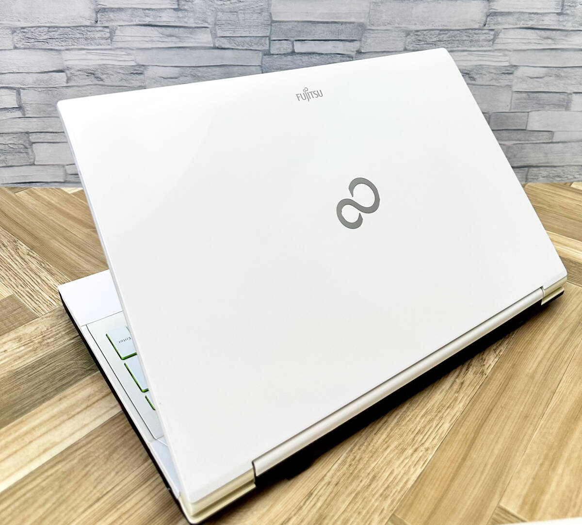 タッチパネル❤️富士通ホワイトノートパソコン❤️副業用や在宅