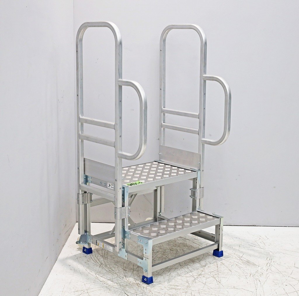 アルミ板:6x700x1610 (厚x幅x長さmm) 両面保護シート付