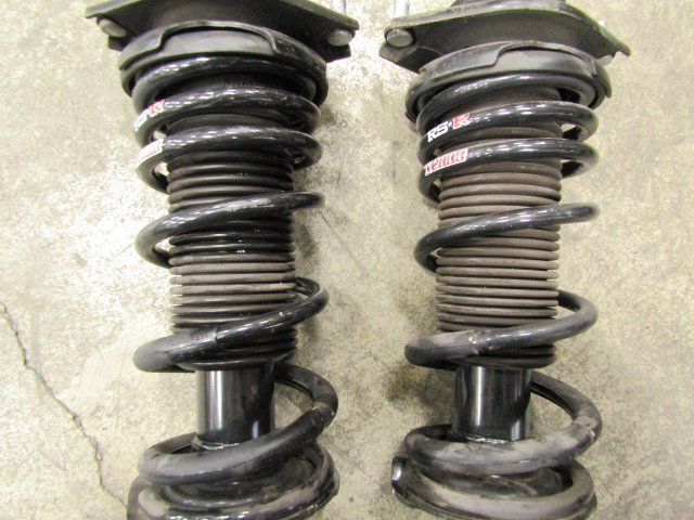 *[65H+EG1] BRZ ZC6 SACHS Sachs оригинальный задняя стойка RS-R TI2000 springs заниженная подвеска есть левый и правый в комплекте [20365 CA240]* не проверено 