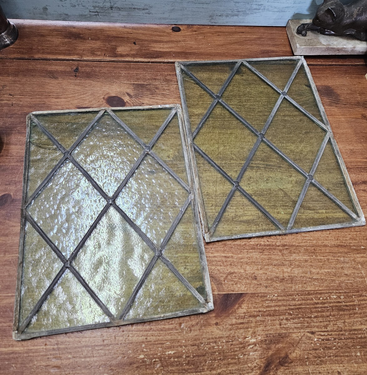 フランスアンティーク ステンドグラスの小窓 レトロ硝子 窓 扉 家具 装飾 フランスアンティーク ステンドグラスの小窓 レトロ硝子 窓 扉