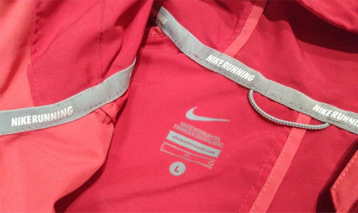 ▼NIKE RUNNING ベスト フード付 レディース サイズL ランニング トレーニング ジョギング ジム エクササイズ_画像2
