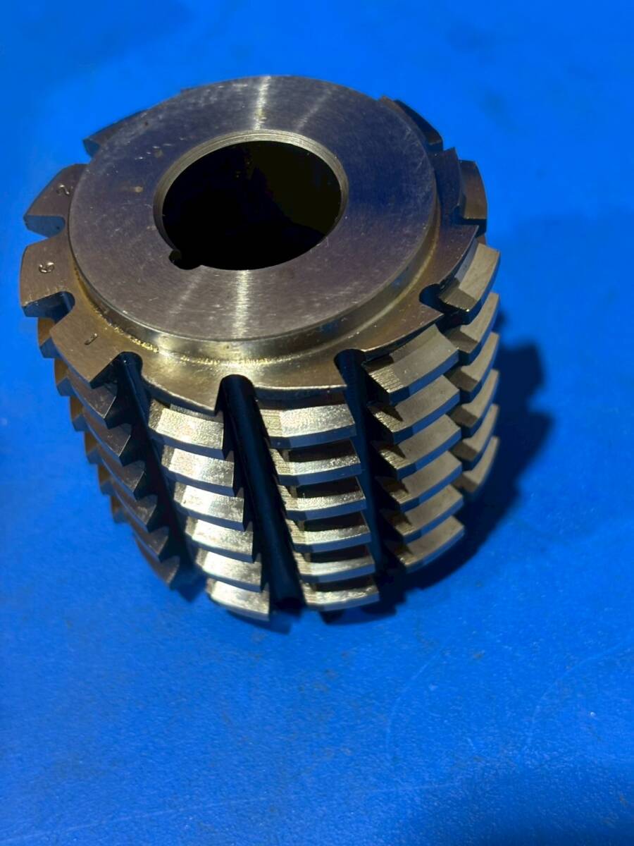 AZUMI MFG　アヅミ　グランドホブカッター　 歯切　旋盤　ホブ HOB　SKH55　88H60520　DP10/20PA30°S-TOP15T（へ359）
