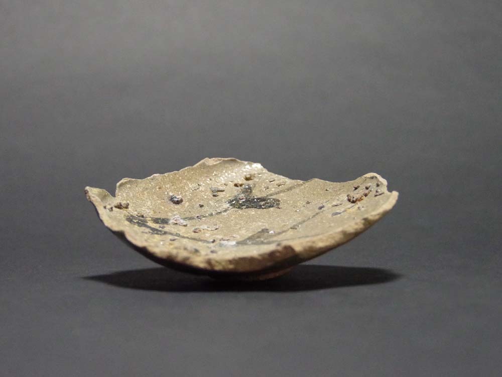 骨董 アンティーク 古唐津 絵唐津 小皿 向付 陶片 残欠 古美術 古陶磁 骨董 アンティーク 古唐津 絵唐津 向付 小皿 陶片 残欠 古美術