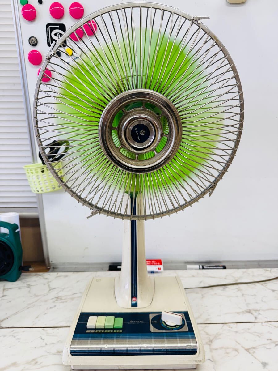 昭和レトロ SANYO サンヨー 電化製品 扇風機 首振り 動作品 リビング扇30cm 寝室 卓上 当時物