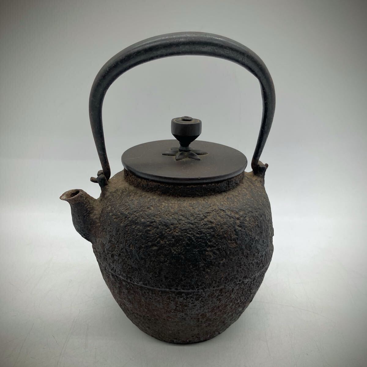 龍文堂 古鉄瓶 アンティーク 龍文堂造 鉄瓶 アンティーク 希少 骨董品 希少 小鉄瓶 龍文堂