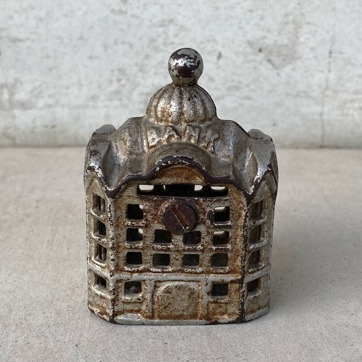 ヴィンテージ アンティーク コインバンク 貯金箱 オブジェ / コレクタブル インテリア キャストアイアン 鋳物 置物 雑貨 アメリカ ④