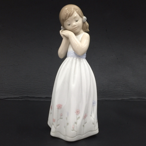 リヤドロ リアドロ 我が家のプリンセス 置物 リヤドロ 我が家のプリンセス フィギュリン 陶器人形 置物