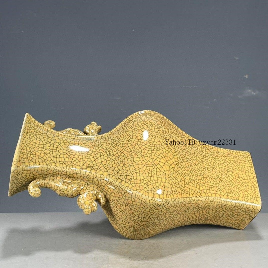 宋哥窯金糸鉄線開片両耳賞瓶 景徳鎮 装飾品