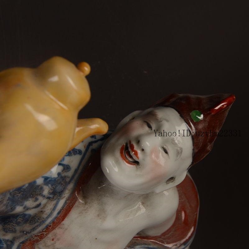 景徳鎮 陶磁器 活仏済公の彫刻 置物 工芸品 美術品