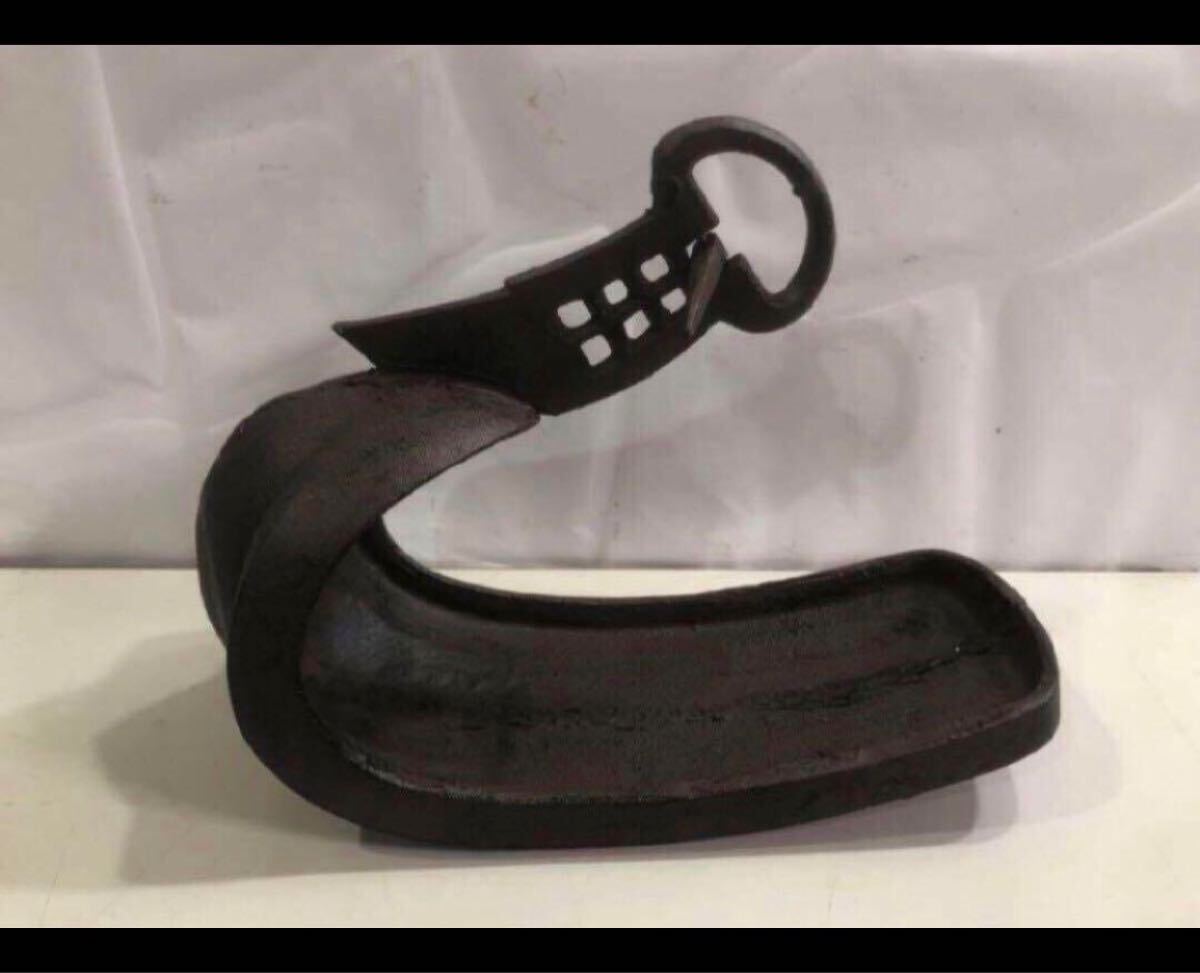 鉄製 アイアン 鎧 あぶみ 馬具 花器 左右セット 鉄製 アイアン 鎧 あぶみ 馬具 花器 左右セット