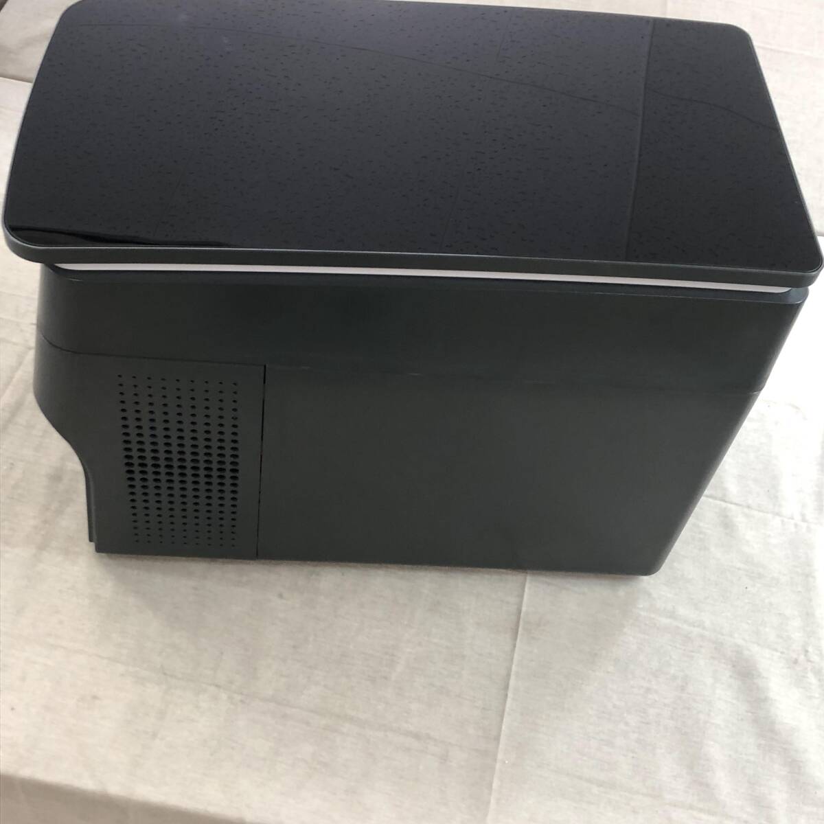 AVEST 車載冷凍冷蔵庫 36L ZQ-36 AVEST 車載用ポータブル冷凍冷蔵庫 32L ZQ-36 (ポータブル冷蔵庫