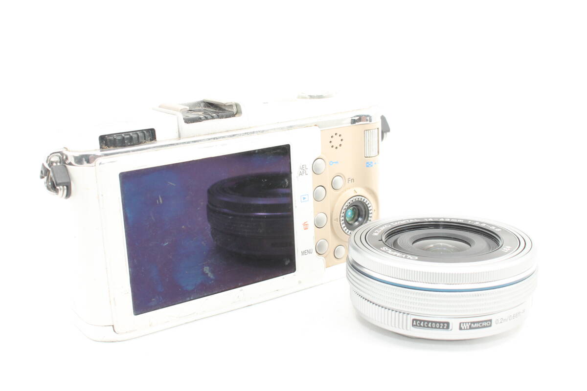 20250614KNA-28　OLYMPUS ミラーレス一眼 E-P1 パンケーキキット ホワイト E-P1 PKIT-WHT