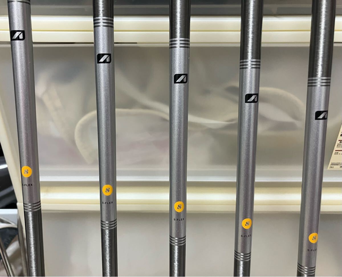 テーラーメイド　p770 スチールファイバーi95（s）6i〜PW イオミック　特注品　最終出品_画像5