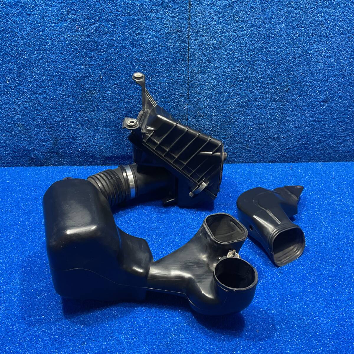 GC8 インプレッサ エアクリーナーボックス STi フィルター付き