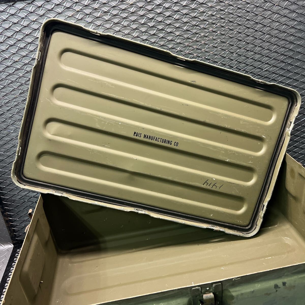 米軍実物放出品 US. ミリタリーアルミコンテナ ボックス BOX 米軍実物放出品 US ミリタリーアルミコンテナ ボックス BOX