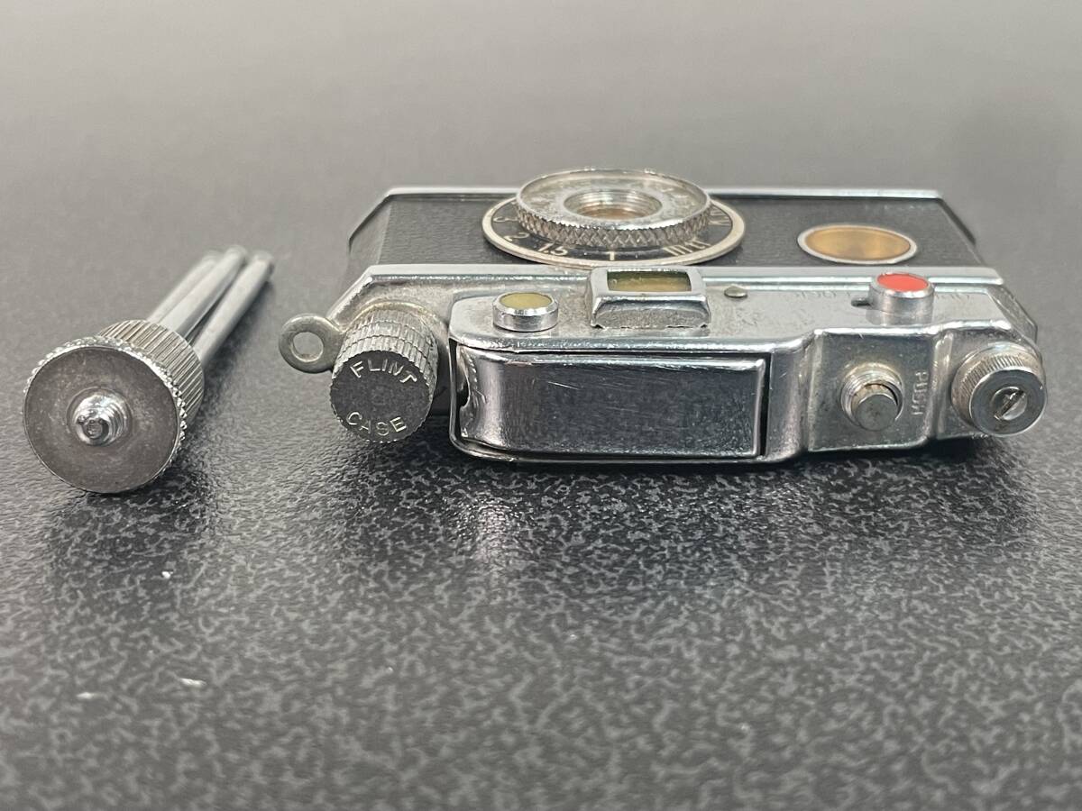 KZ111 未確認 カメラ型ライター KKW オイルライター ジャンク_画像4