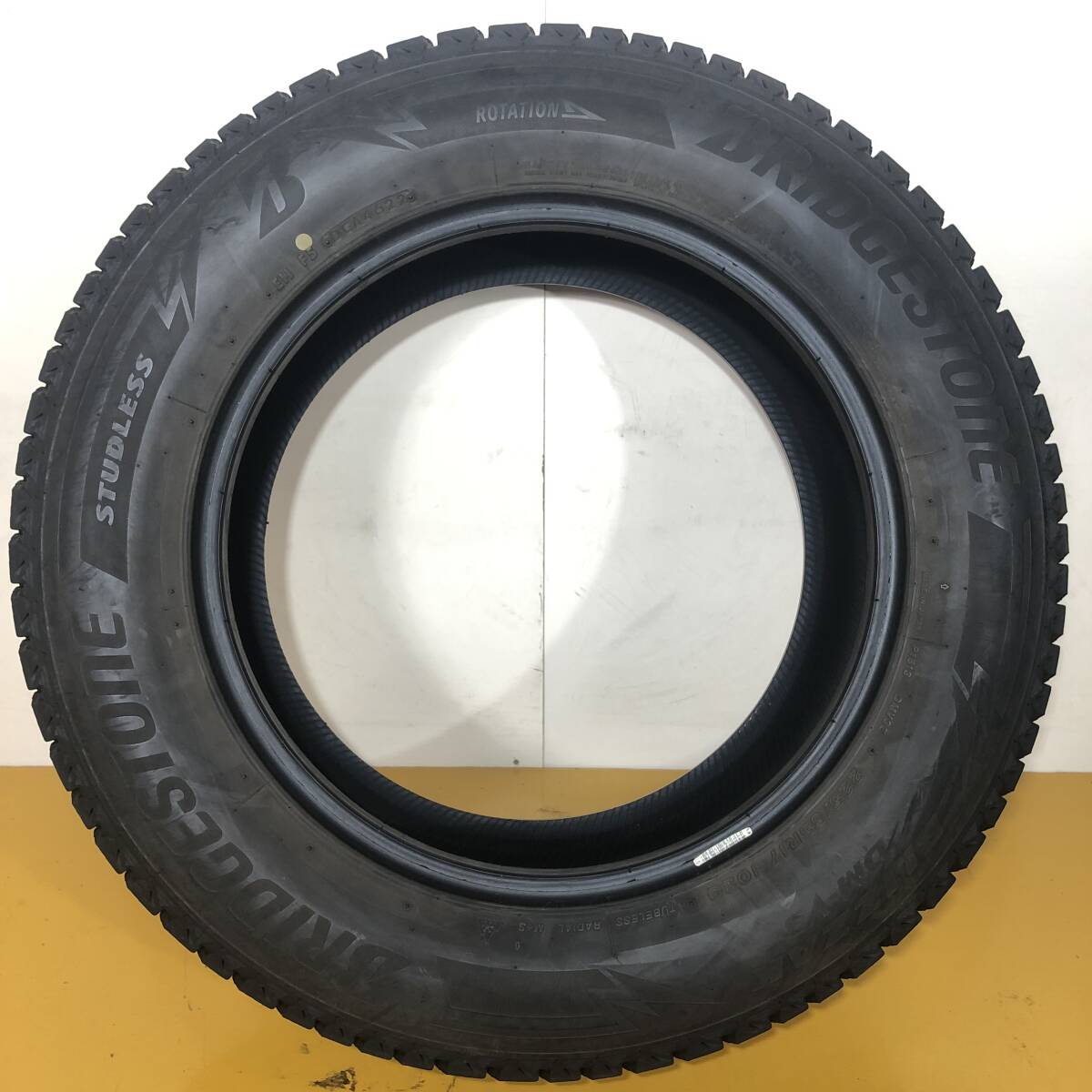 送料無料 個人宅・営業所留不可 BRIDGESTONE DM-V3 DMV3 ブリヂストン 265/55R20 109Q 新品1本価格4本総額￥148400より BLIZZAK DM-V3 235⁄55R18 100Q 18インチ 235⁄55R18 100Q BRIDGESTONE