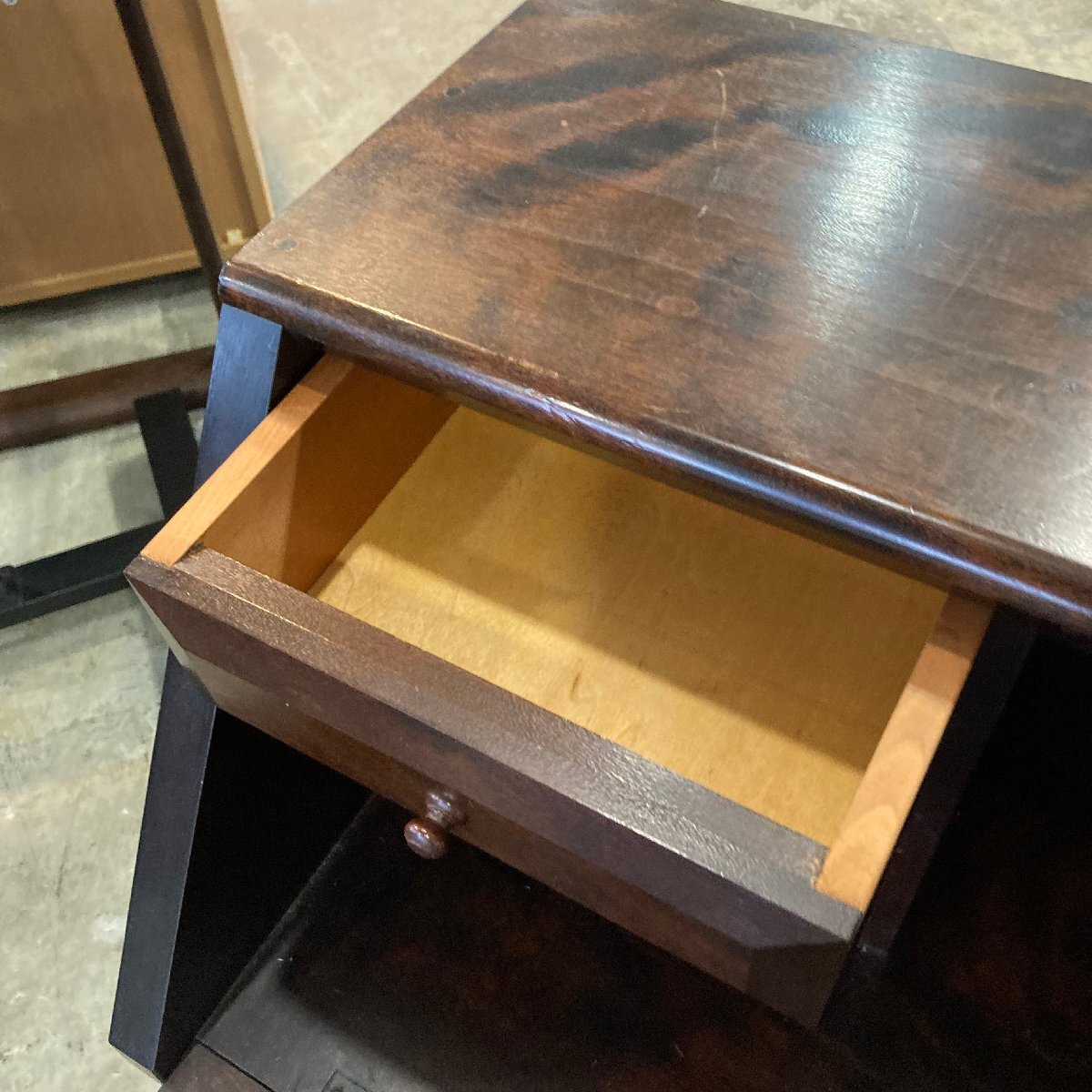  б/у * Matsumoto .. мебель * свет вид low свет стол стол мир современный выдвижной ящик немного повреждение есть 