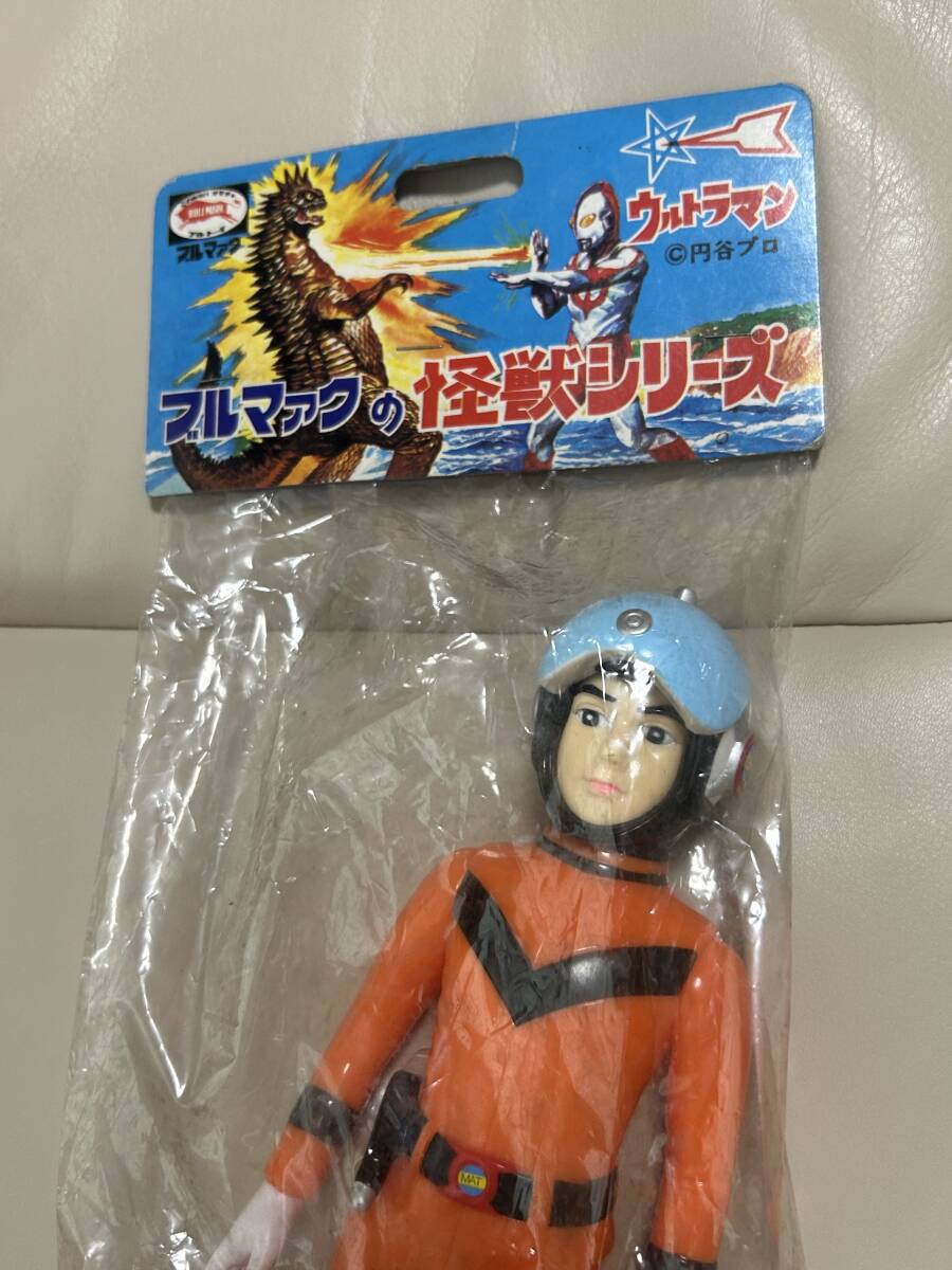 美品 面取れ ブルマァクの怪獣シリーズ マット隊員 二期版 ソフビ ウルトラマン ブルマァク MAT隊員 未開封 新復刻版怪獣シリーズ ウルトラマン
