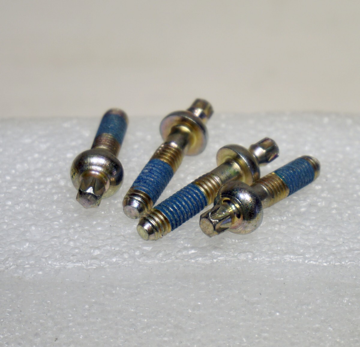 Porsche964,993,914,PORSCHE911 Porsche 911 narrow Porsche зажигание переключатель стартер переключатель sia- болт 99921900170 Porsche964,993,914,PORSCHE911 Porsche 911 narrow Porsche зажигание переключатель стартер переключатель sia- болт 99921900170