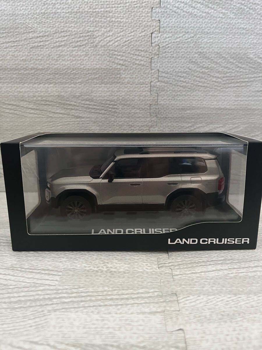 1/30 新型ランクル250 ランドクルーザー250 2024年最新モデル カラーサンプル ミニカー 非売品 アバンギャルドブロンズメタリック_画像1