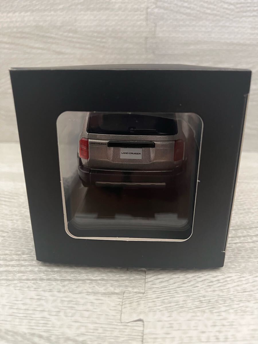 1/30 新型ランクル250 ランドクルーザー250 2024年最新モデル カラーサンプル ミニカー 非売品 アバンギャルドブロンズメタリック_画像3