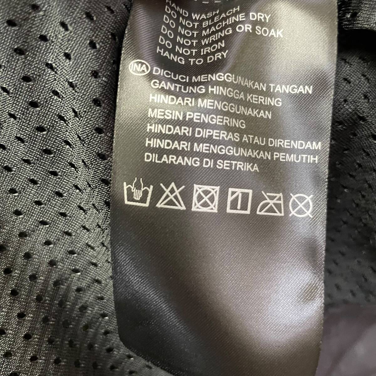 【美品】 RS TAICHI　アールエスタイチ　RSJ325/RSJ326　レーサーメッシュジャケット Mサイズ ブラック系 黒系 21916-100