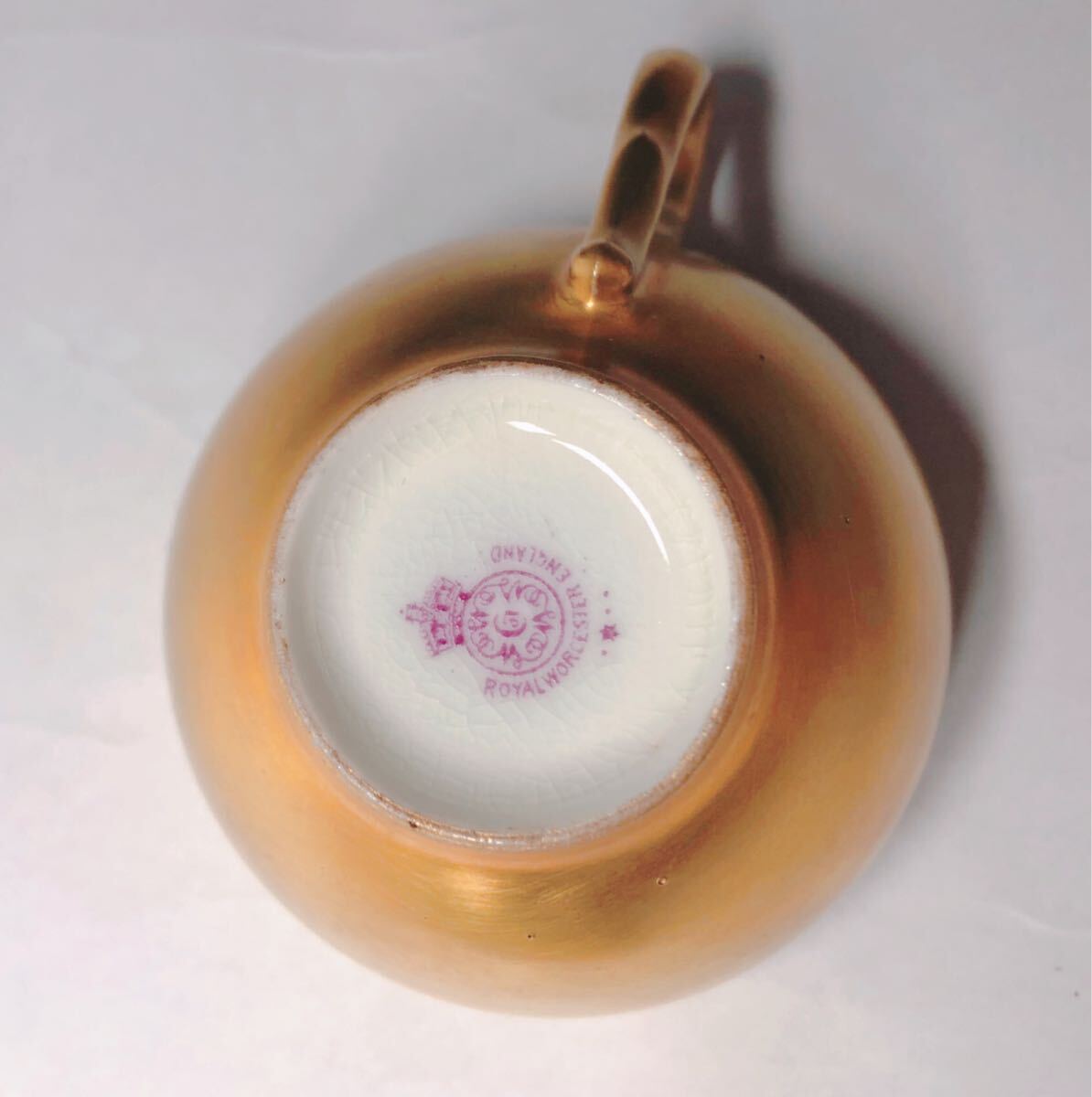 ロイヤルウースター ペインテッドフルーツ カップ＆ソーサー ROYAL WORCESTER 金 ゴールド アンティーク 果物 英国 イギリス デミタス_画像6