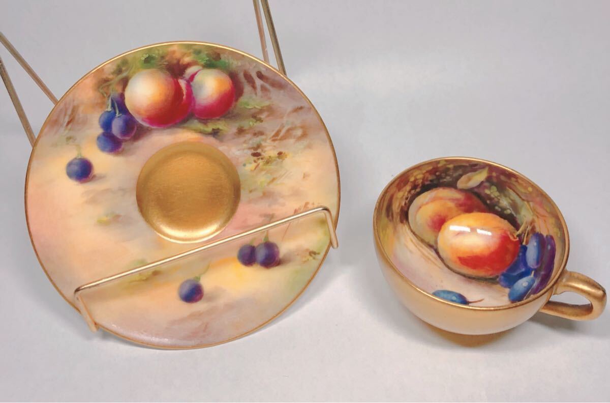 ロイヤルウースター ペインテッドフルーツ カップ＆ソーサー ROYAL WORCESTER 金 ゴールド アンティーク 果物 英国 イギリス デミタス_画像1