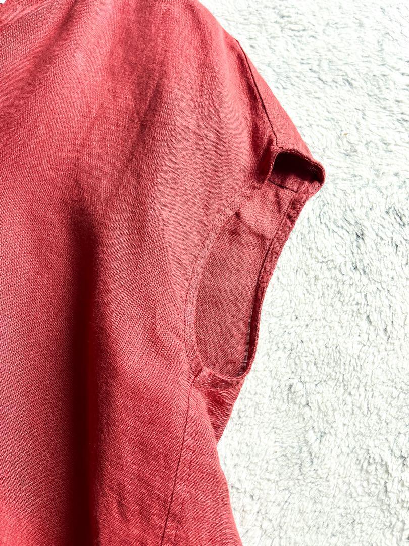 【23区】LIBECO 麻100% キーネックフレンチスリーブブラウス 赤 38 23区】LIBECO 麻100% キーネックフレンチスリーブブラウス 赤 38