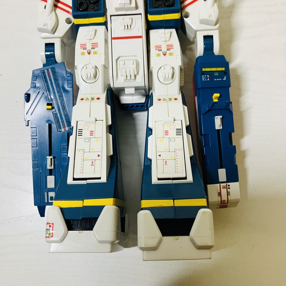 中古品/タカトク 1/3000 SDF-1 マクロス強攻型 超時空要塞マクロス ち886【100】1円~ タカトクトイス 1/3000 SDF-1 マクロス強攻型