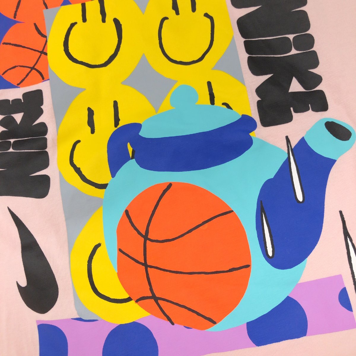 美品 NIKE ナイキ グラフィックプリント クルーネック Tシャツ S ピンク 半袖 バスケ The Nike Tee 国内正規品 メンズ 紳士_画像6