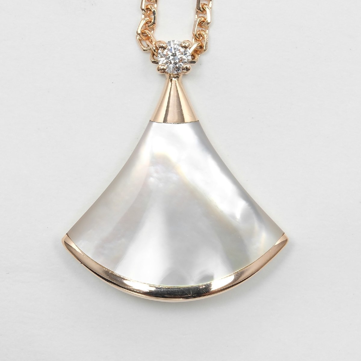 ブルガリ BVLGARI ディーヴァドリーム ネックレス K18PG ピンクゴールド ダイヤモンド マザーオブパール 約4.9g【I161325076】中古_画像4