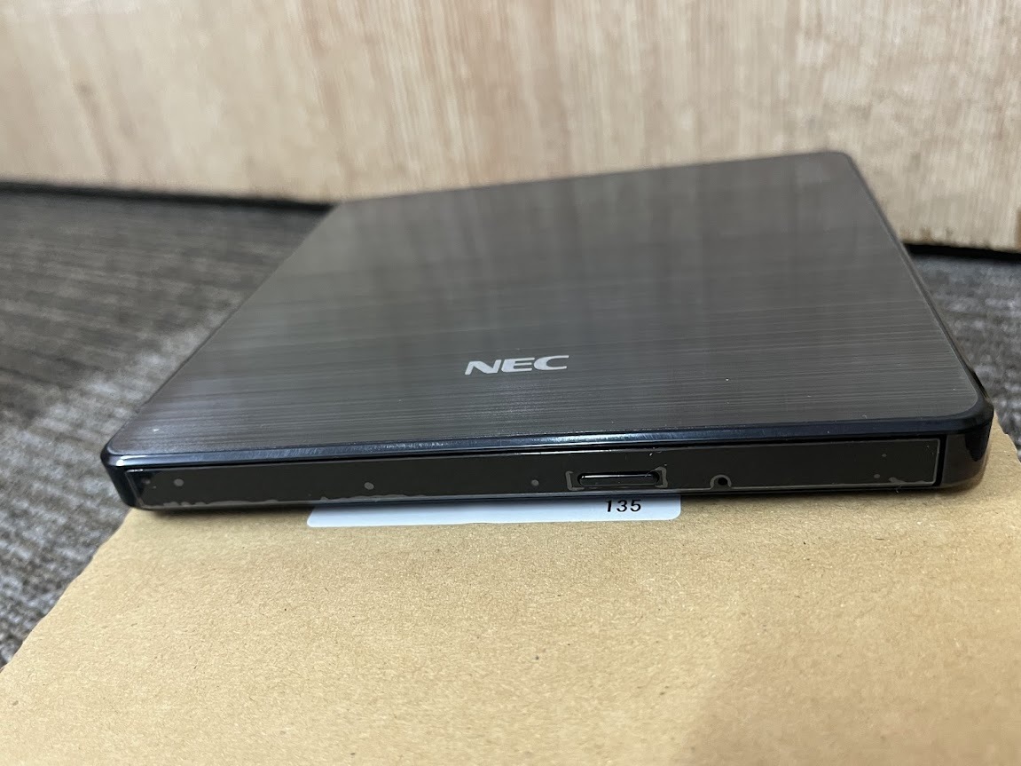 ●12個セット　 NEC 外付けポータブルDVDスーパーマルチドライブ GP60NB60 USBケーブル 付き_画像3