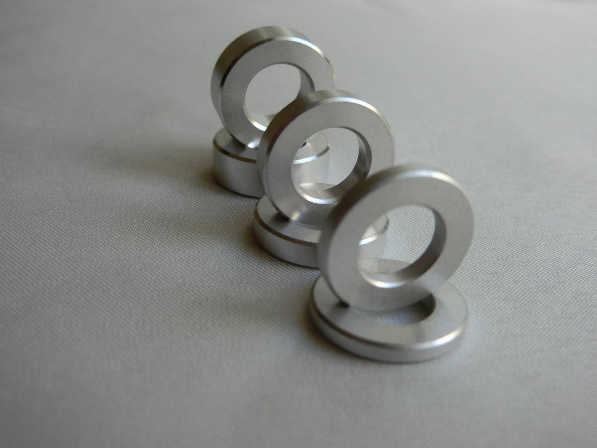 送料無料!アルミスペーサーカラー 内径8mm×外径15mm×厚さ2mm×2個1セット M8ボルトに!ロッドエンドに! 検:KITACOキタコDAYTONAデイトナ_画像3